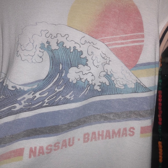 Nassau Bahamas Shirt - Picture 2 of 3